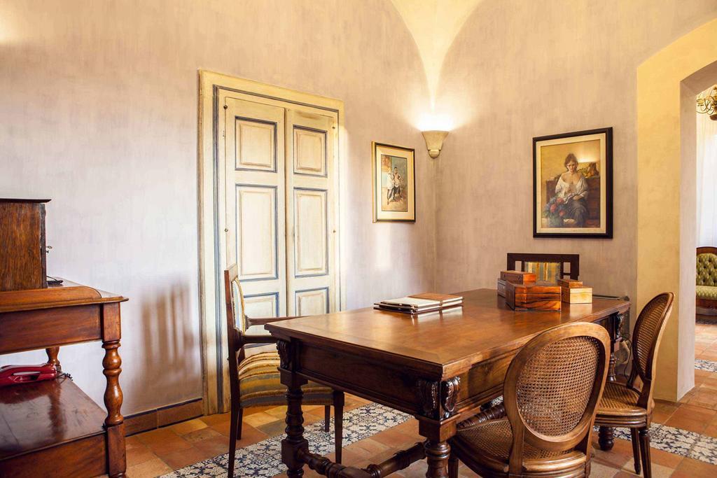 Tenuta Vento Di Mare Лидо Ди Фонди Екстериор снимка